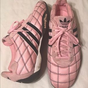 Women’s Adidas shoes sz 10